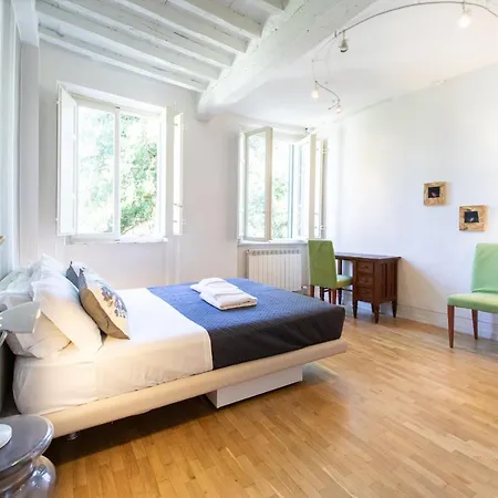 Apartment Tango Luxury In Center Town Lucca