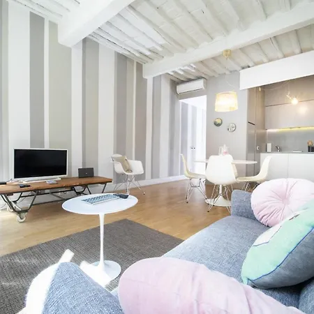 Apartment Tango Luxury In Center Town Lucca