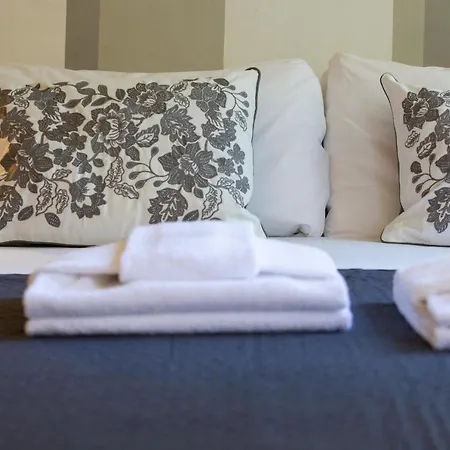 Tango Luxury In Center Town *