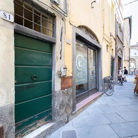 Tango Luxury In Center Town Apartment Lucca